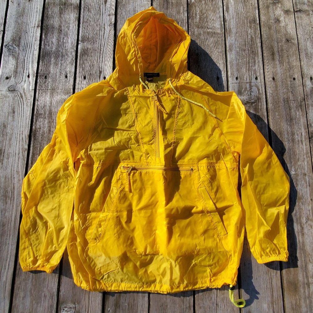 Harriton UNISEX Yellow Hooded Windbreaker with Kangaroo Pockets Small